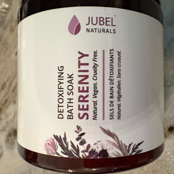 Luxury Hair and Skincare Gift Set for that special lady in your life - Picture 2 of 16